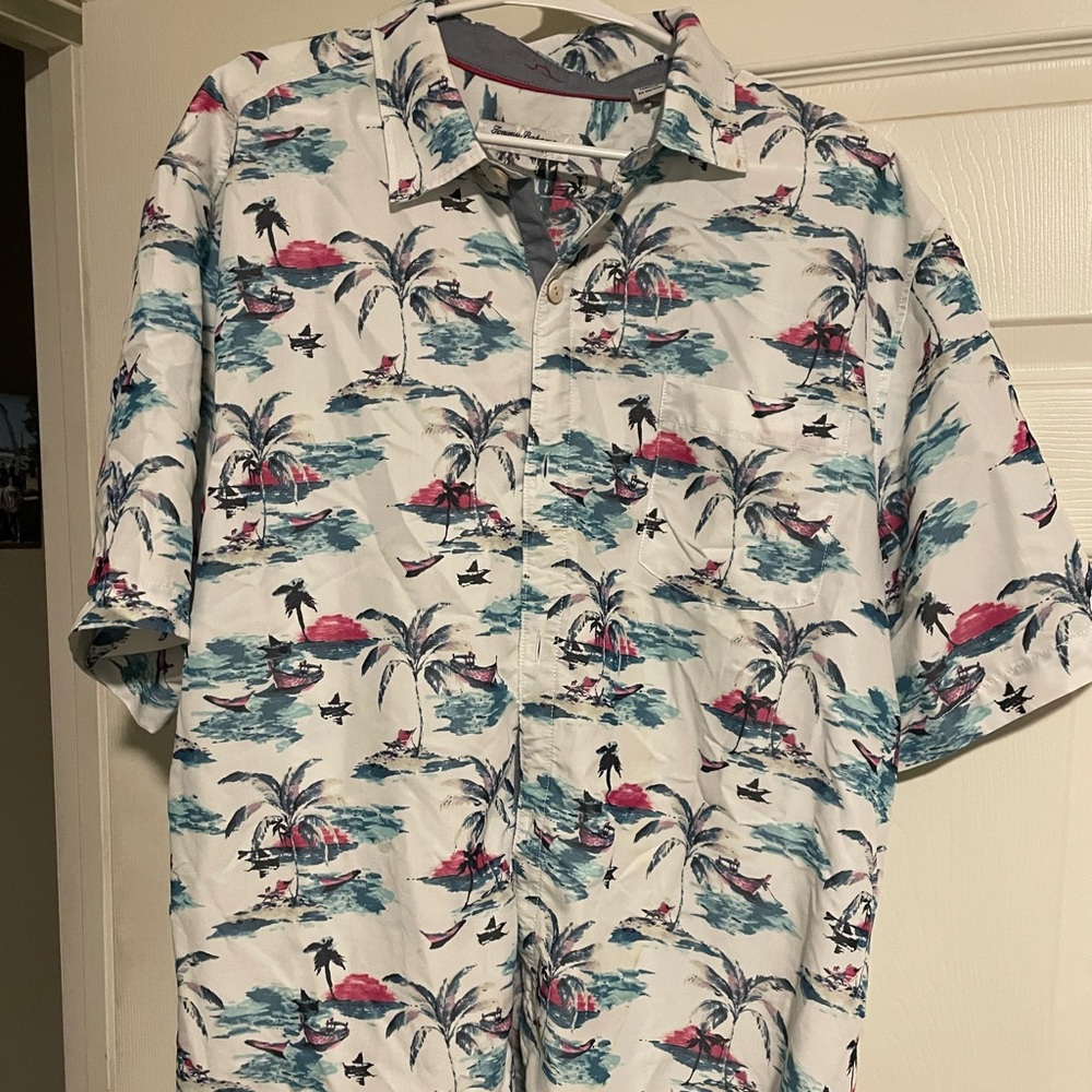 Tommy Bahama Button up